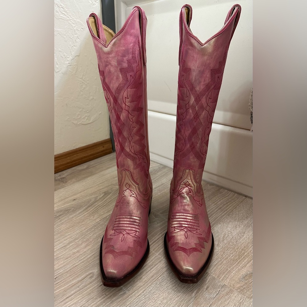 Pink Western Boots